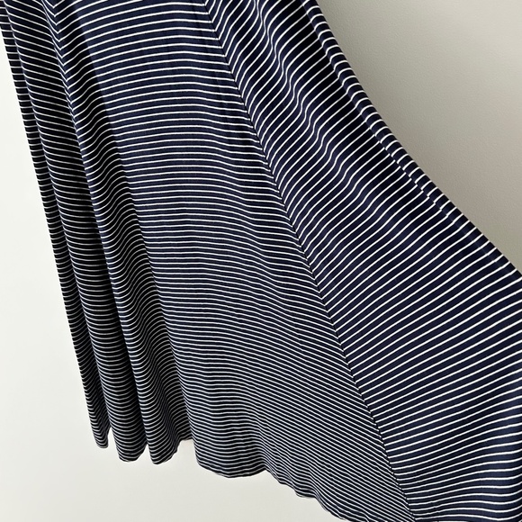 Gap Navy Blue & White Striped Jersey Maxi Skirt - Picture 14 of 16